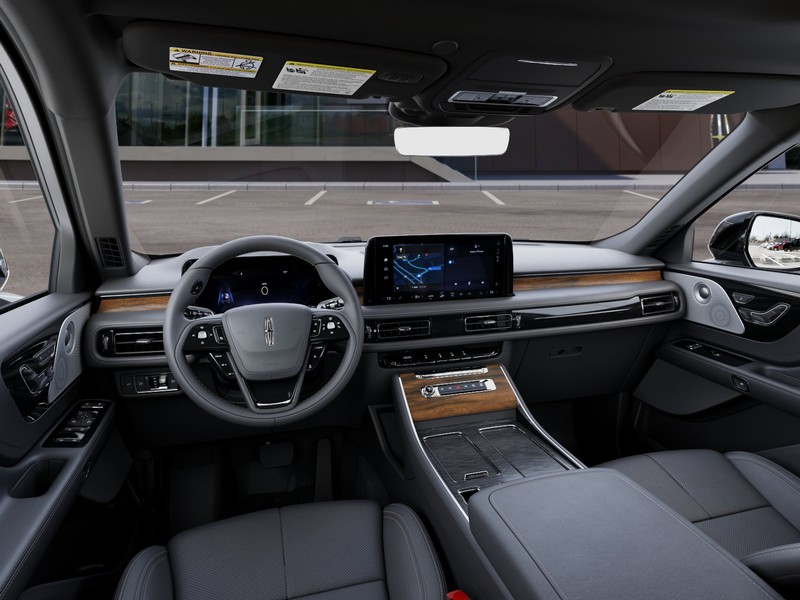 Lincoln Aviator Vehicle Full-screen Gallery Image 10