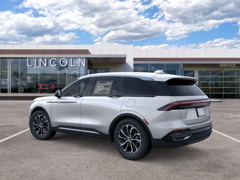 Lincoln Nautilus Vehicle Full-screen Gallery Image 04