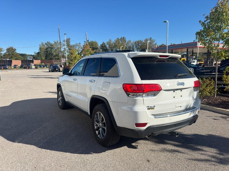 Jeep Grand Cherokee Vehicle Full-screen Gallery Image 04