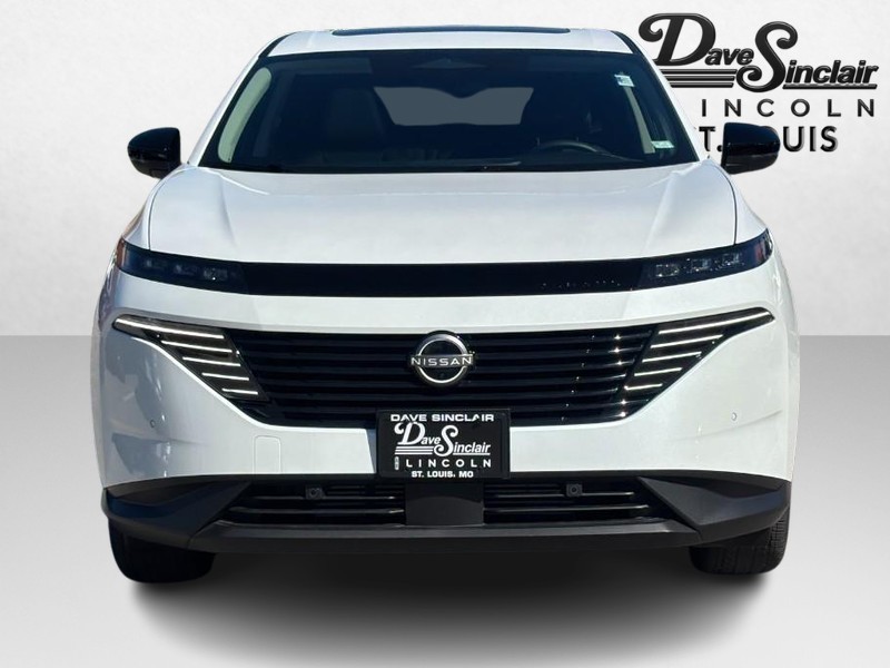 Nissan Murano Vehicle Full-screen Gallery Image 09
