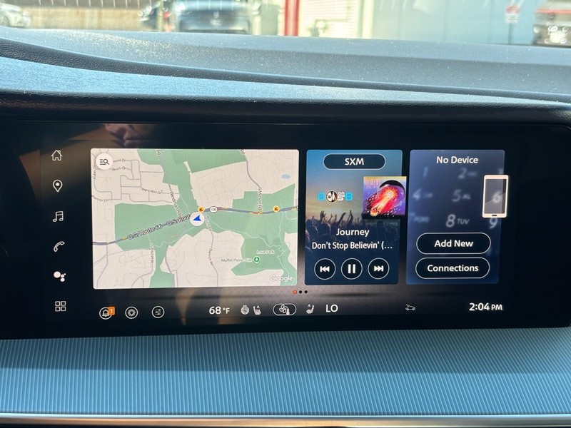 Nissan Murano Vehicle Full-screen Gallery Image 21