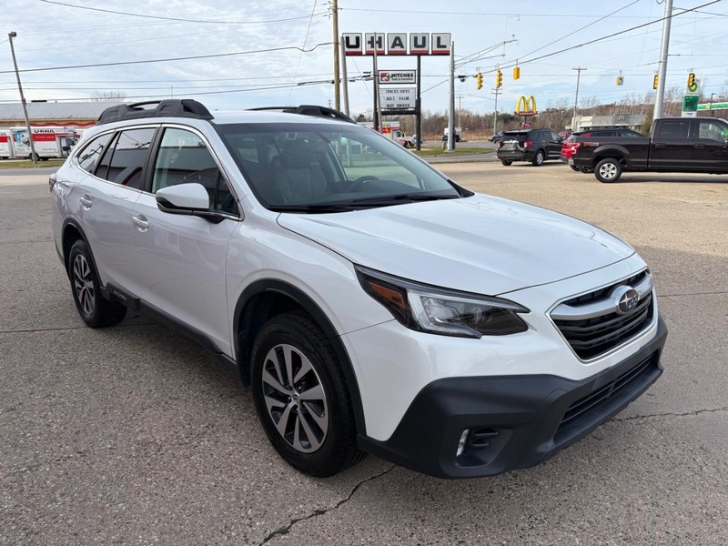 Subaru Outback Vehicle Full-screen Gallery Image 03