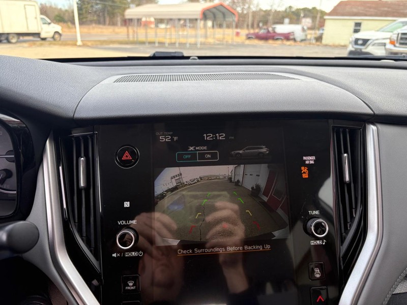 Subaru Outback Vehicle Full-screen Gallery Image 14