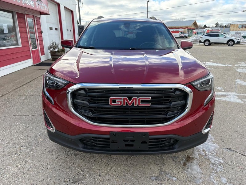 GMC Terrain Vehicle Full-screen Gallery Image 05