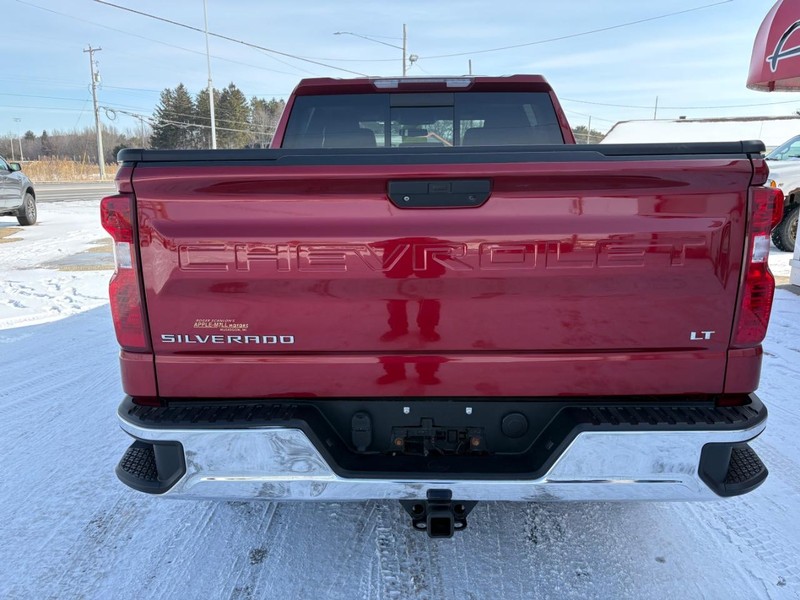 Chevrolet Silverado 1500 Vehicle Full-screen Gallery Image 06