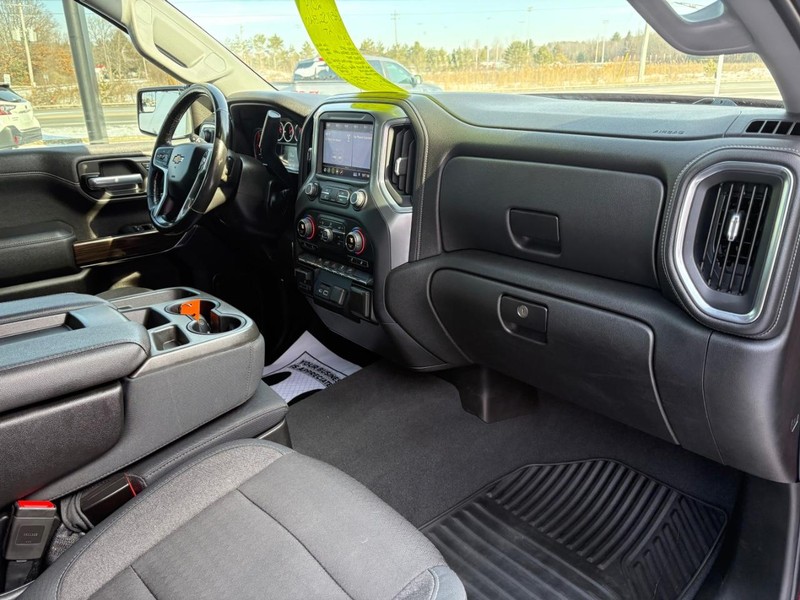 Chevrolet Silverado 1500 Vehicle Full-screen Gallery Image 09