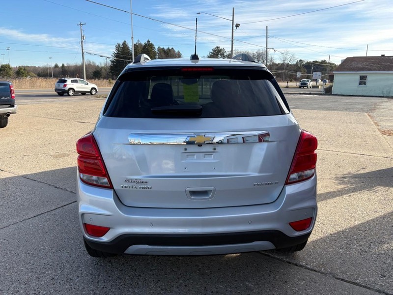 Chevrolet Trax Vehicle Full-screen Gallery Image 06