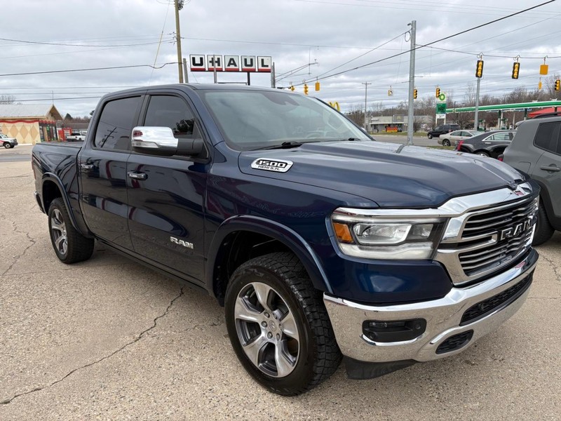 Ram 1500 Vehicle Full-screen Gallery Image 03