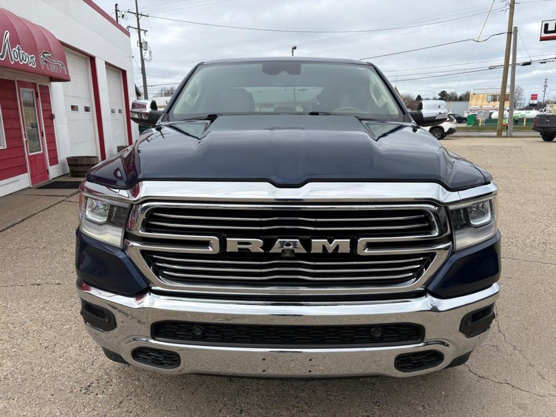 Ram 1500 Vehicle Full-screen Gallery Image 05