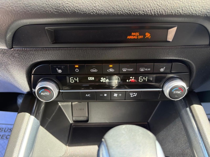 Mazda CX-5 Vehicle Full-screen Gallery Image 13