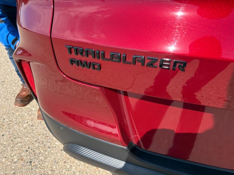 Chevrolet TrailBlazer Vehicle Full-screen Gallery Image 19