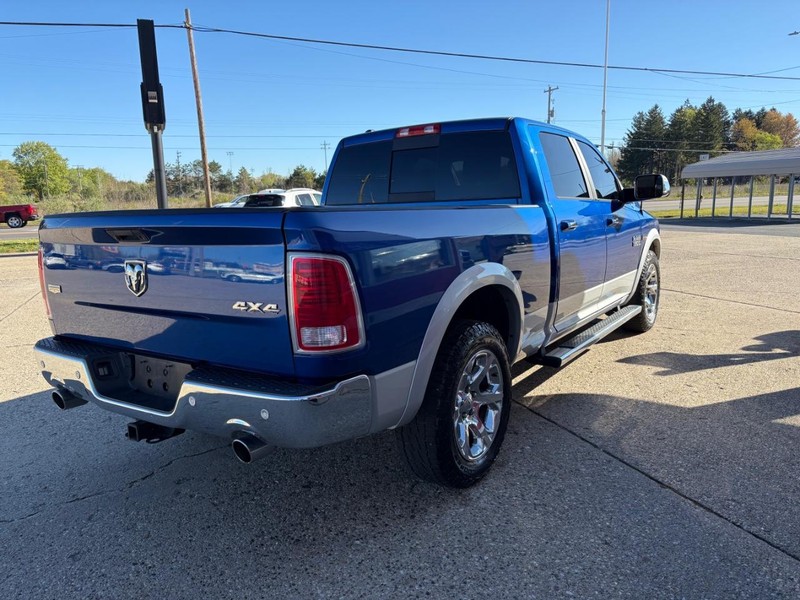 Ram 1500 Vehicle Full-screen Gallery Image 04