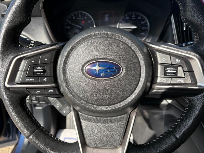 Subaru Outback Vehicle Full-screen Gallery Image 12