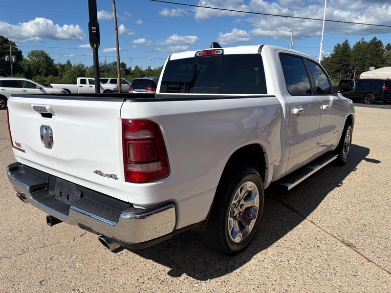 Ram 1500 Vehicle Full-screen Gallery Image 04