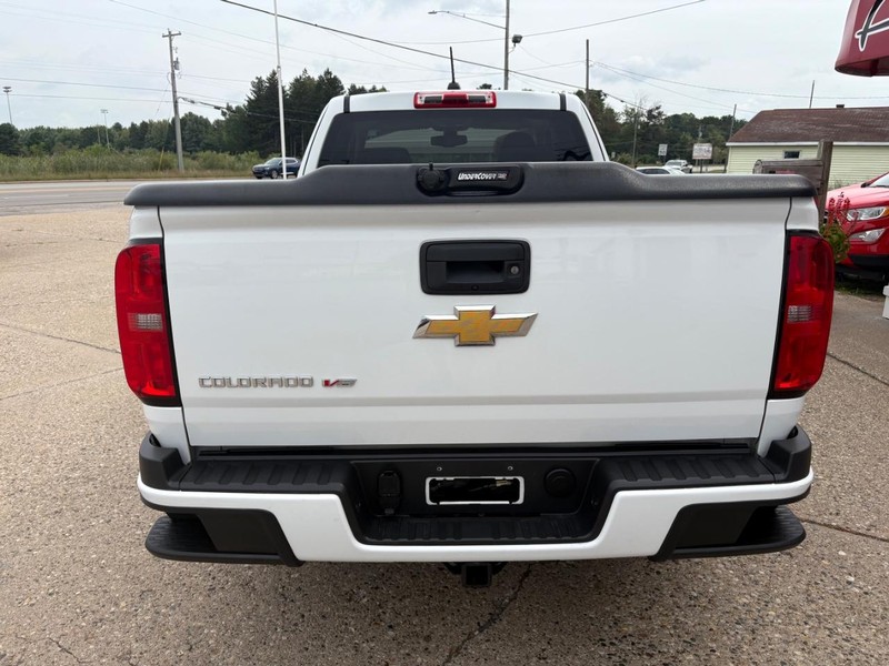 Chevrolet Colorado Vehicle Full-screen Gallery Image 06