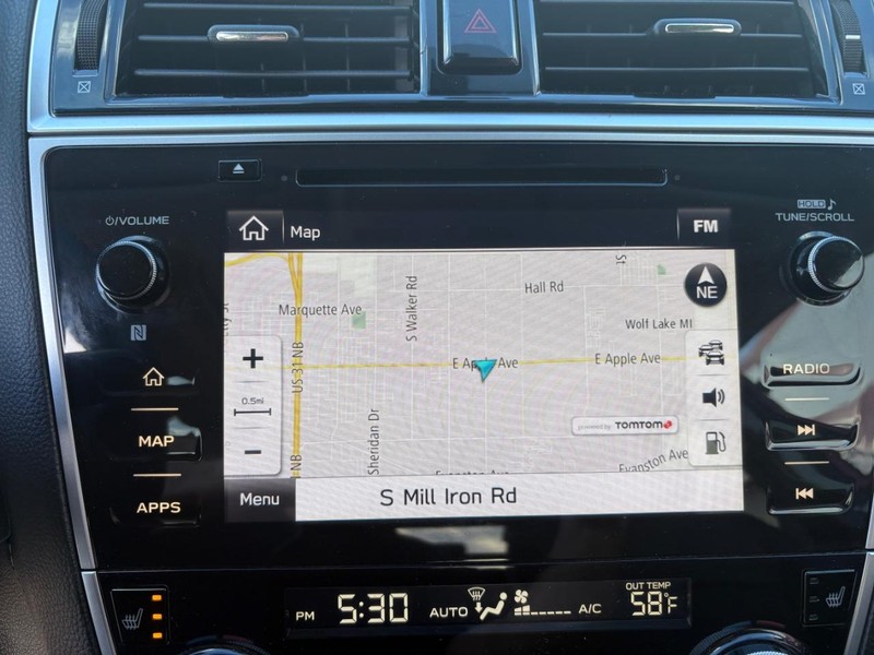 Subaru Outback Vehicle Full-screen Gallery Image 14