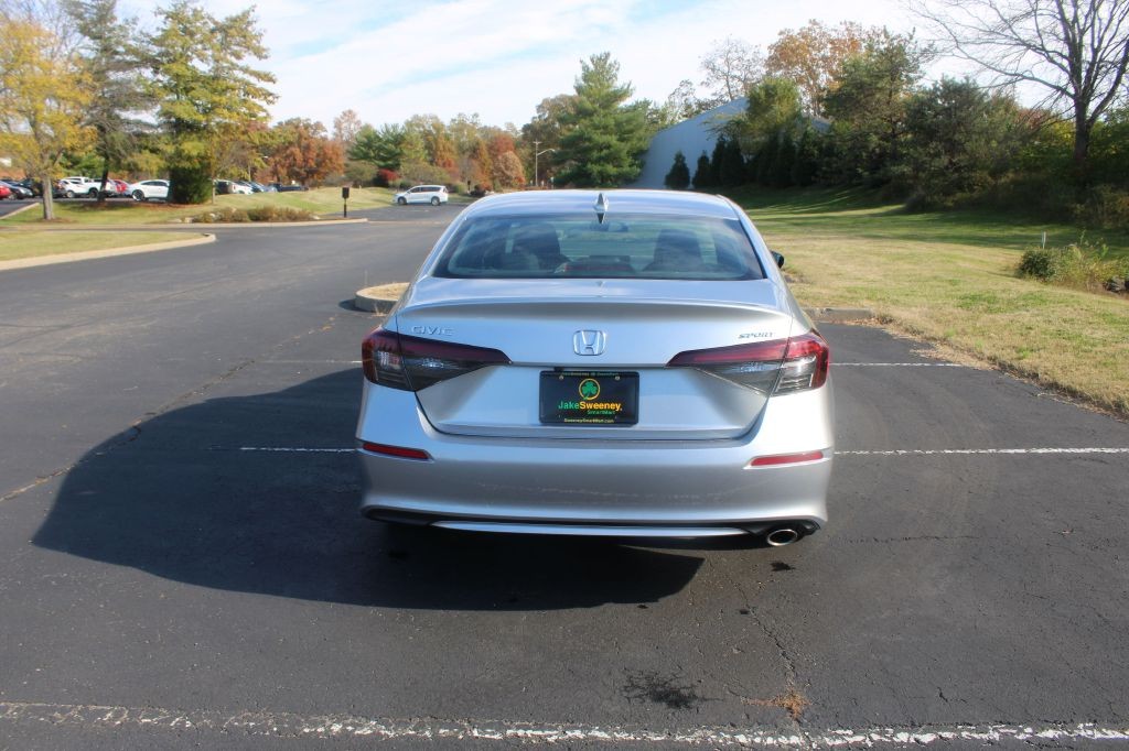 Honda Civic Sedan Vehicle Full-screen Gallery Image 07