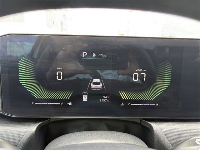 Kia K4 Vehicle Full-screen Gallery Image 11