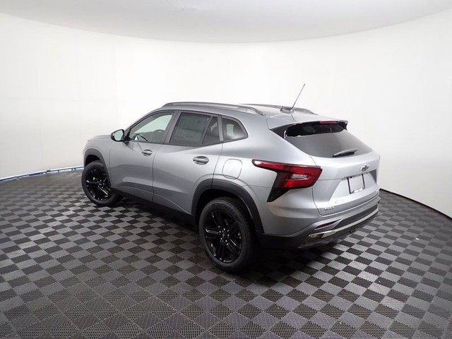 Chevrolet Trax Vehicle Full-screen Gallery Image 07