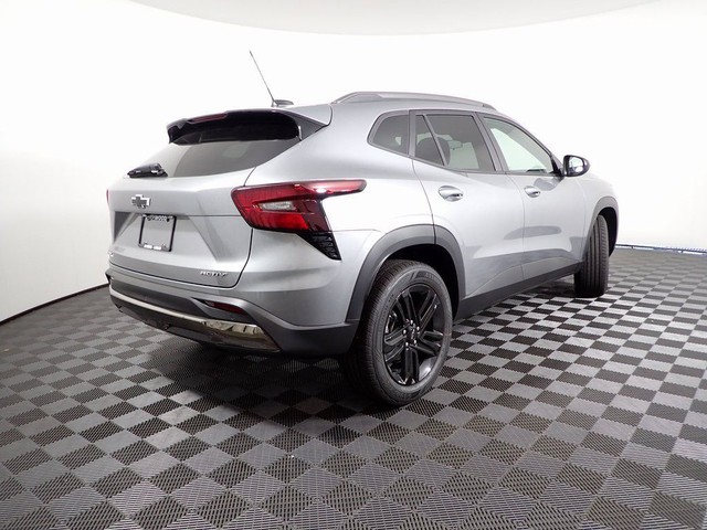 Chevrolet Trax Vehicle Full-screen Gallery Image 10