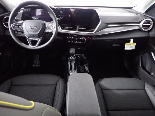 Chevrolet Trax Vehicle Full-screen Gallery Image 16