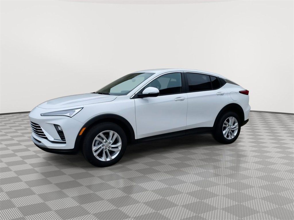 Buick Envista Vehicle Full-screen Gallery Image 02