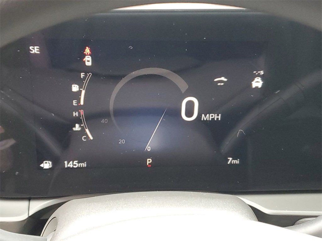 Buick Envista Vehicle Full-screen Gallery Image 11