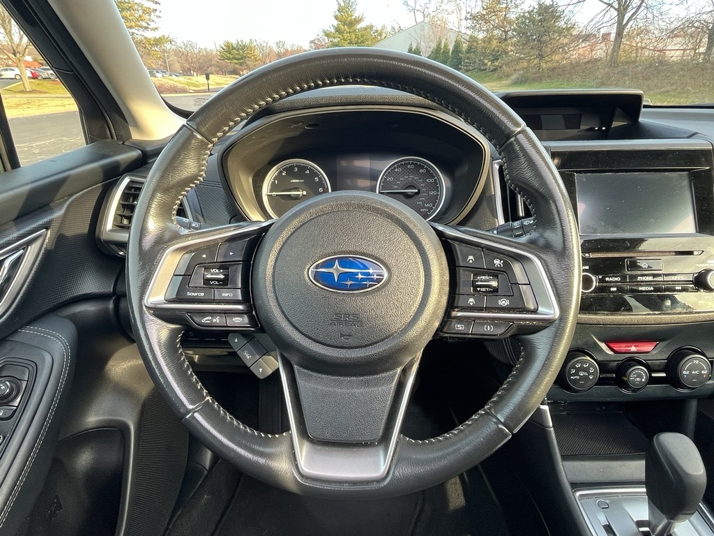 Subaru Forester Vehicle Full-screen Gallery Image 15