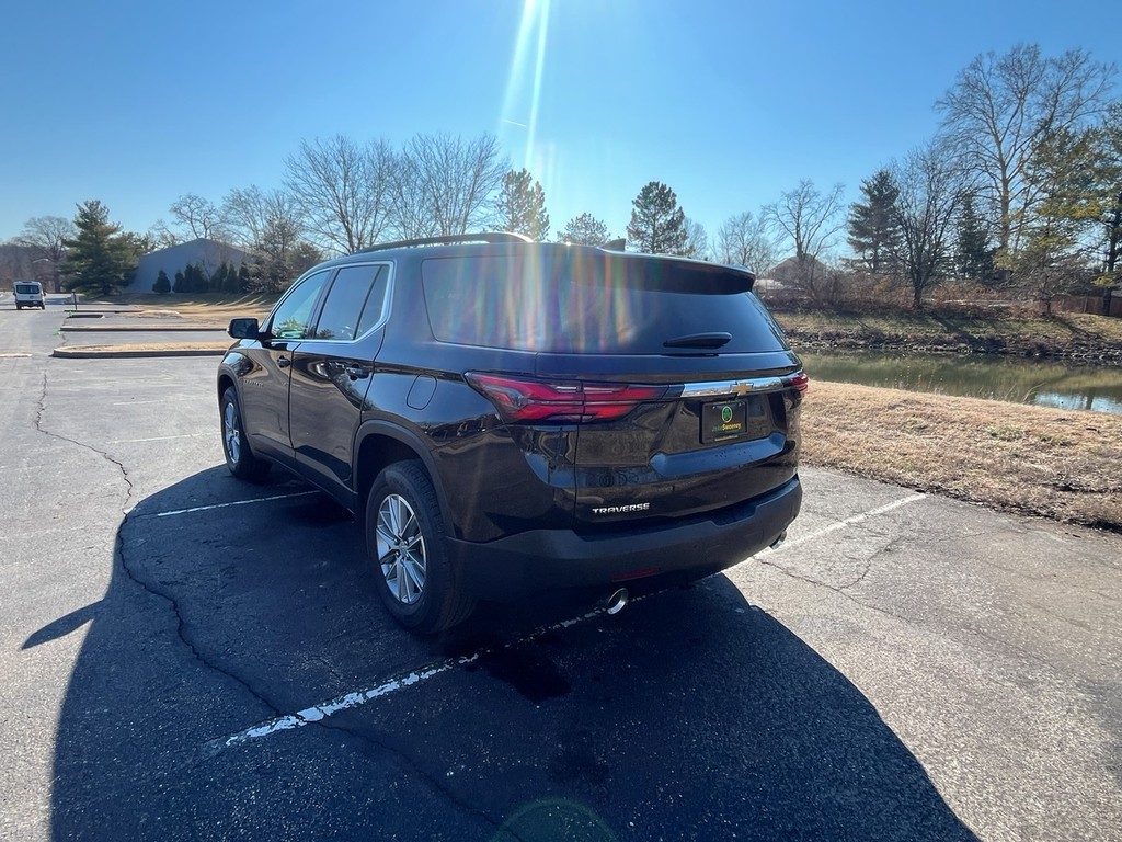 Chevrolet Traverse Vehicle Full-screen Gallery Image 08