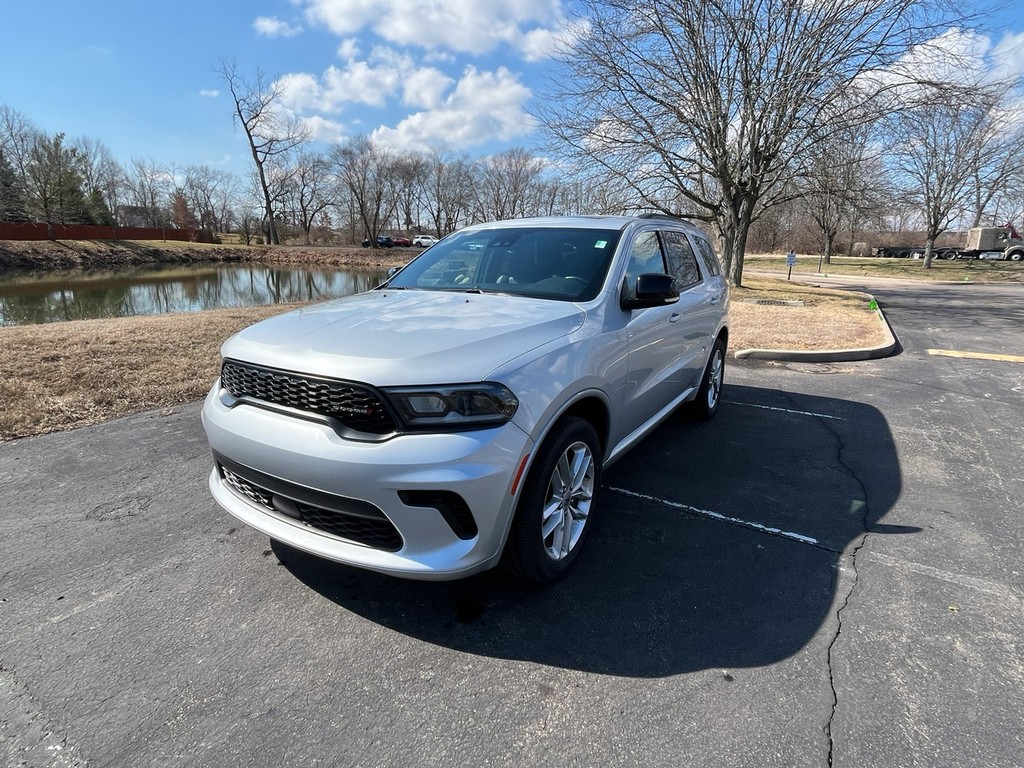 Dodge Durango Vehicle Full-screen Gallery Image 02