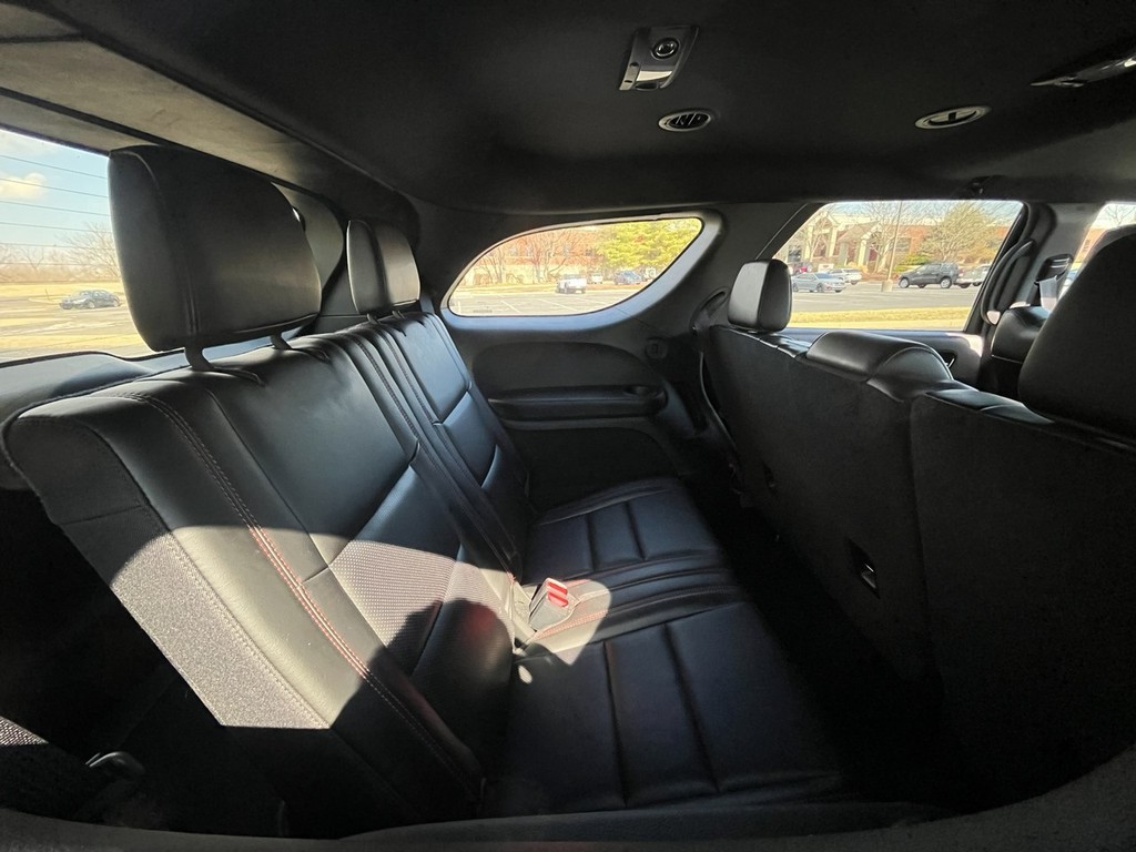 Dodge Durango Vehicle Full-screen Gallery Image 19