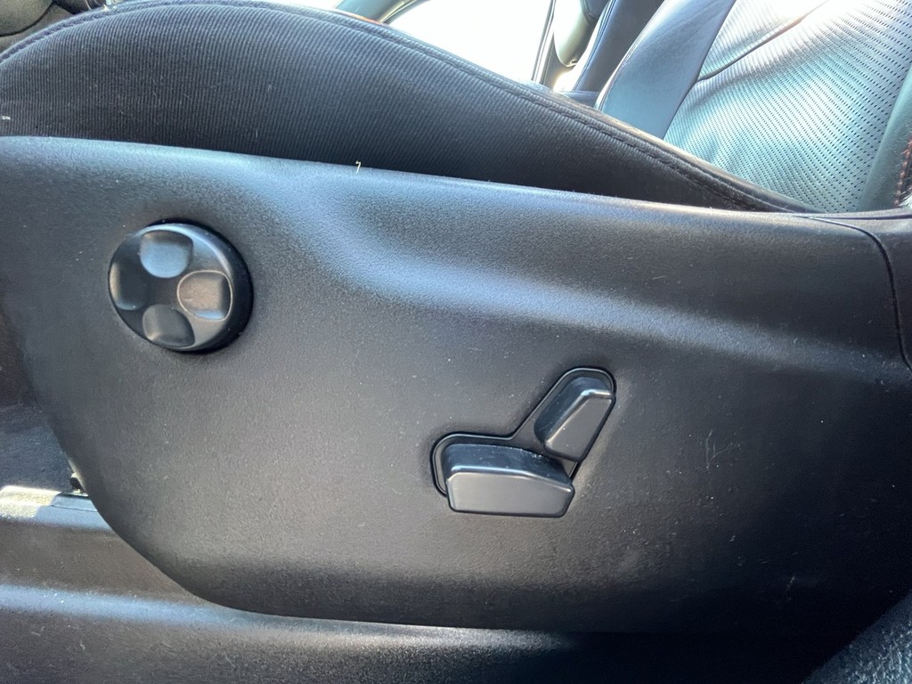 Dodge Durango Vehicle Full-screen Gallery Image 22