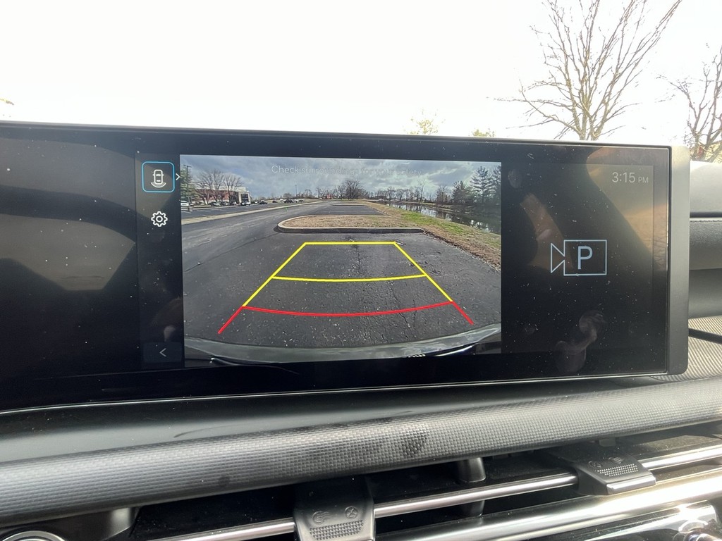 Hyundai Tucson Vehicle Full-screen Gallery Image 27