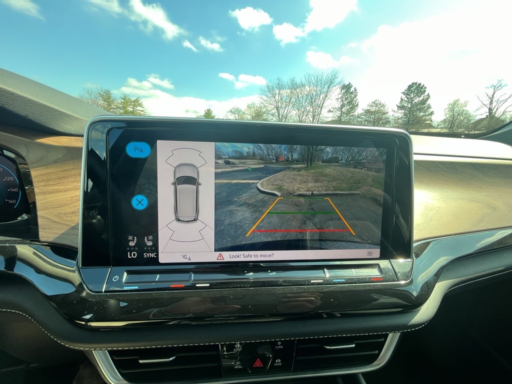 Volkswagen Atlas Vehicle Full-screen Gallery Image 28