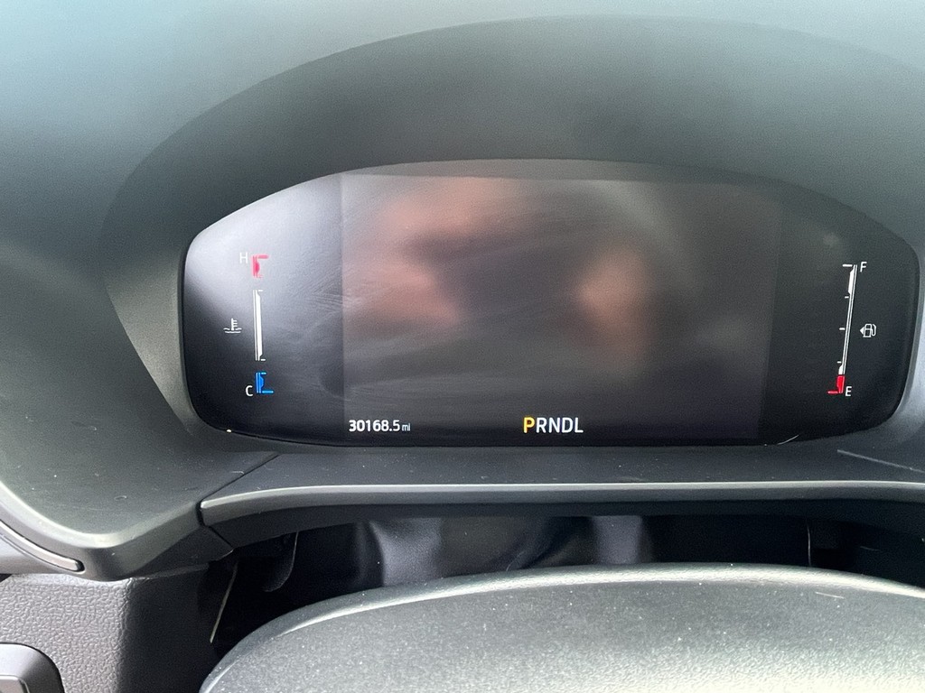 Ford Escape Vehicle Full-screen Gallery Image 26