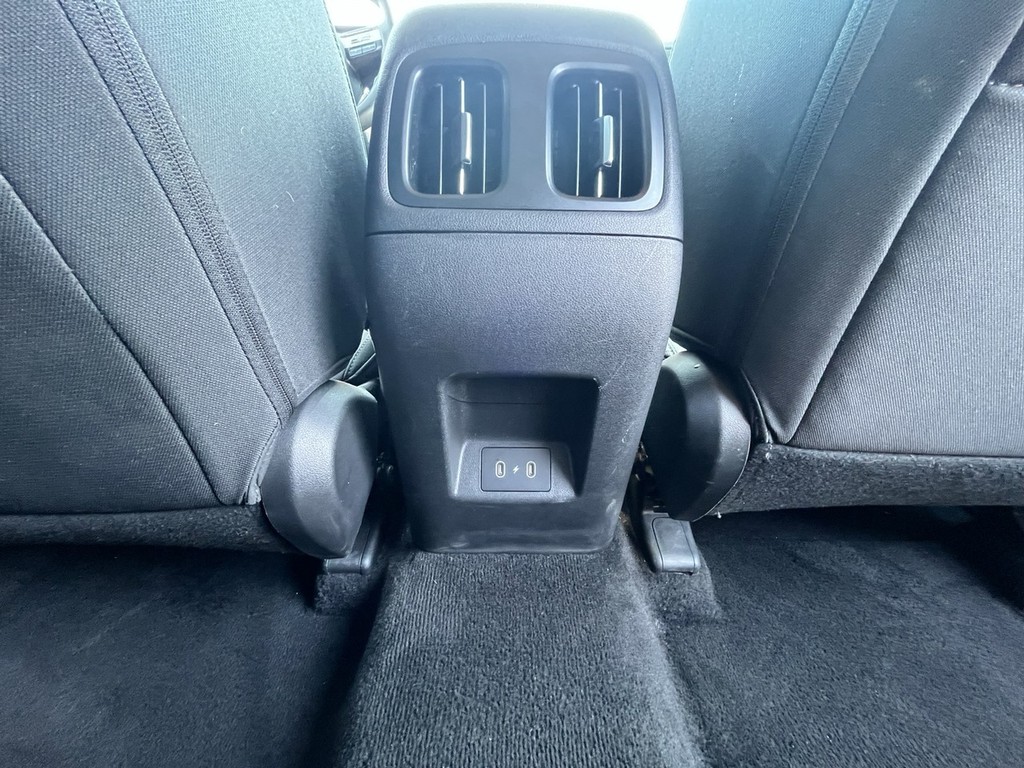 Hyundai Tucson Vehicle Full-screen Gallery Image 12