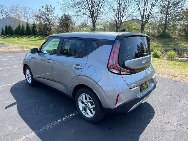 Kia Soul Vehicle Full-screen Gallery Image 08