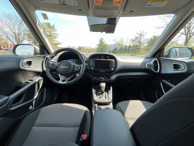 Kia Soul Vehicle Full-screen Gallery Image 14