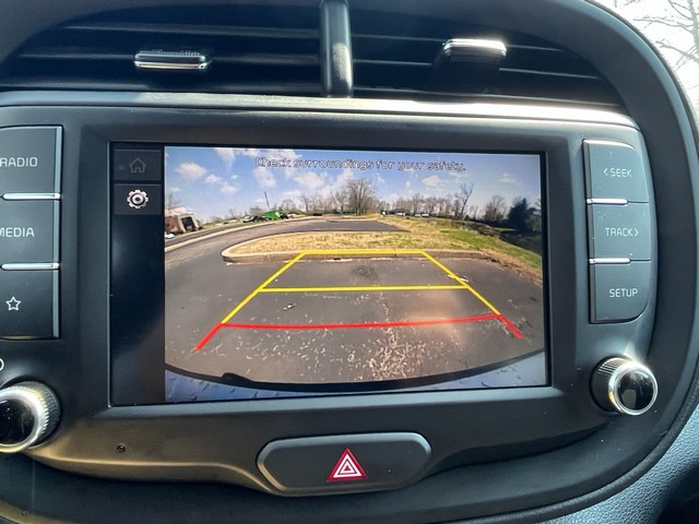 Kia Soul Vehicle Full-screen Gallery Image 28