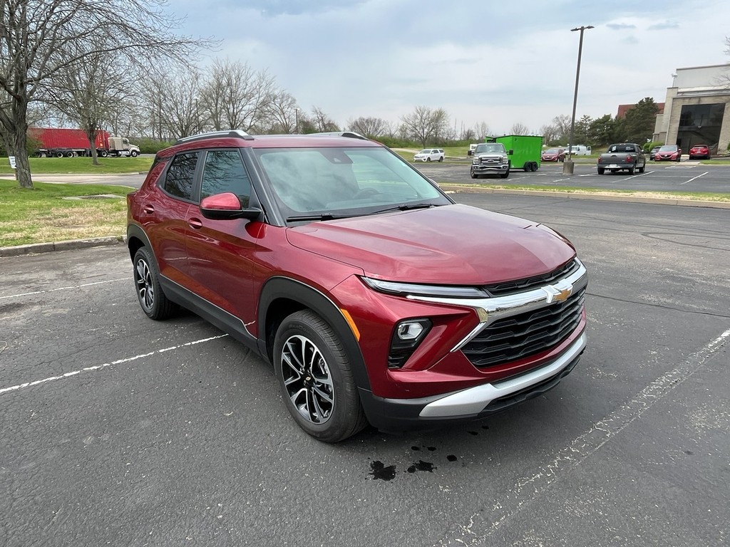 Chevrolet Trailblazer Vehicle Full-screen Gallery Image 04