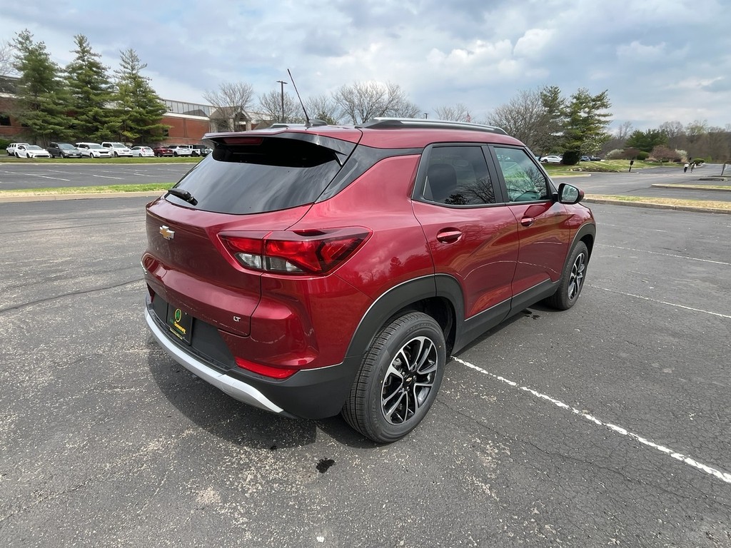 Chevrolet Trailblazer Vehicle Full-screen Gallery Image 06