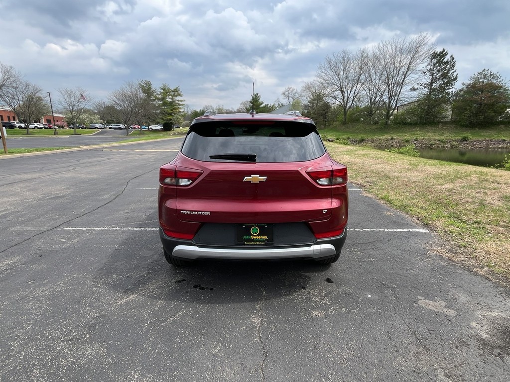 Chevrolet Trailblazer Vehicle Full-screen Gallery Image 07