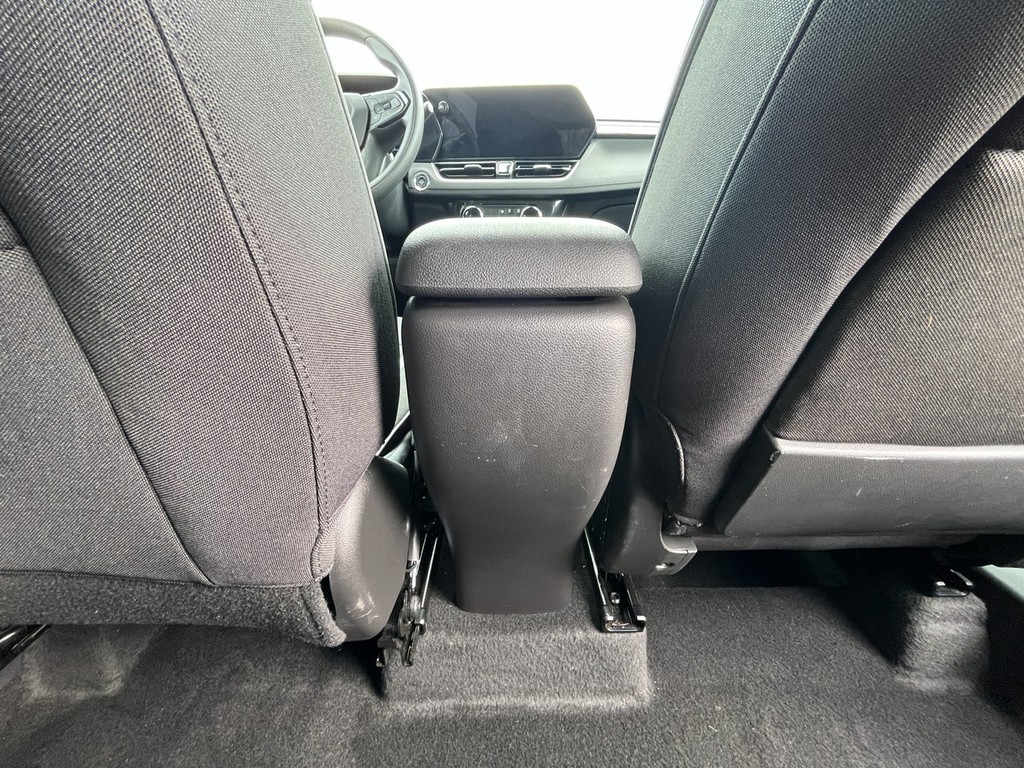 Chevrolet Trailblazer Vehicle Full-screen Gallery Image 12