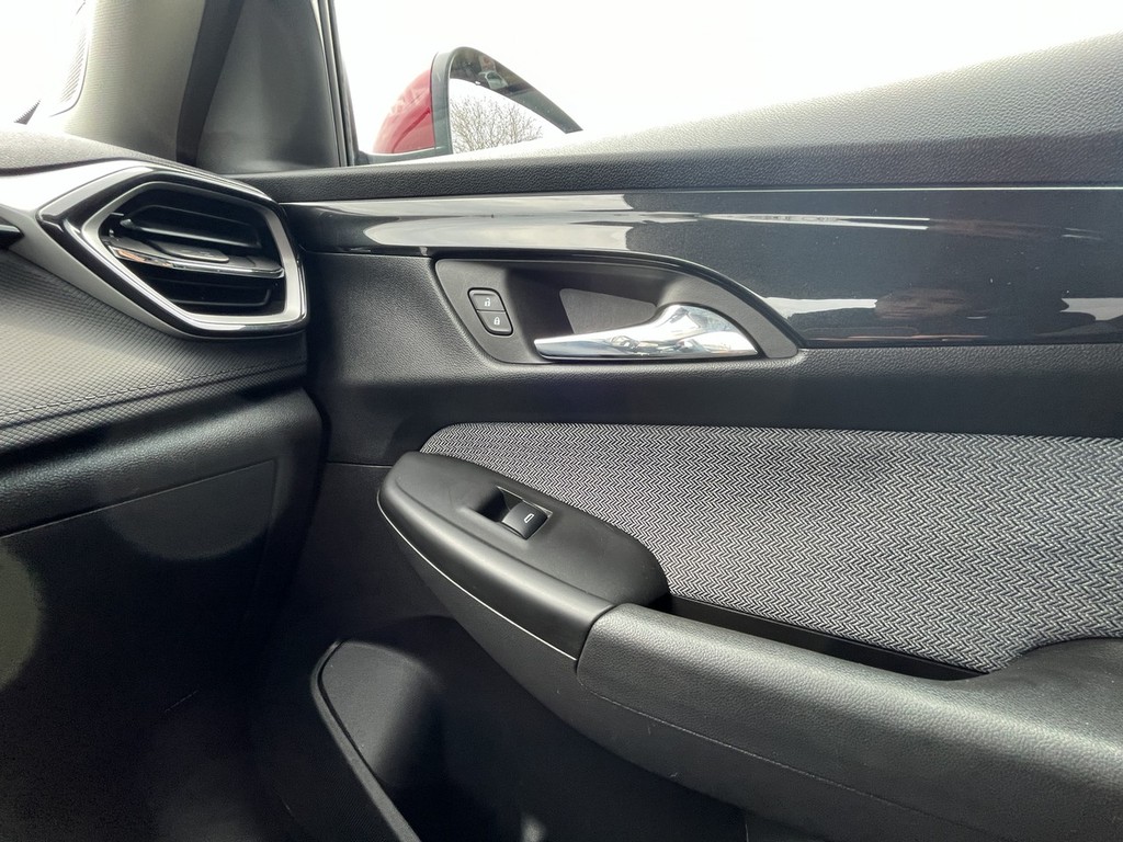 Chevrolet Trailblazer Vehicle Full-screen Gallery Image 22