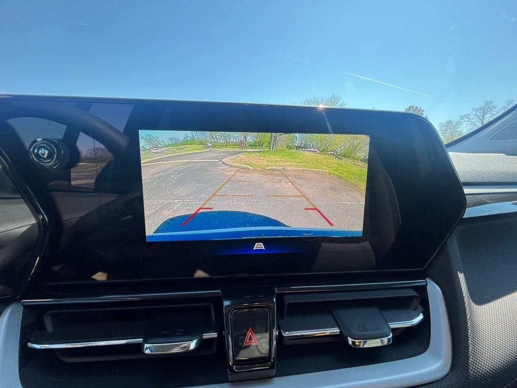 Chevrolet Trailblazer Vehicle Full-screen Gallery Image 27