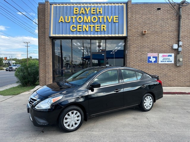 more details - nissan versa sedan