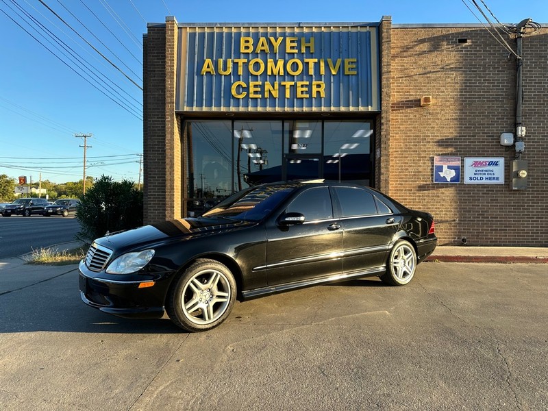 Mercedes-Benz S-Class Vehicle Full-screen Gallery Image 01