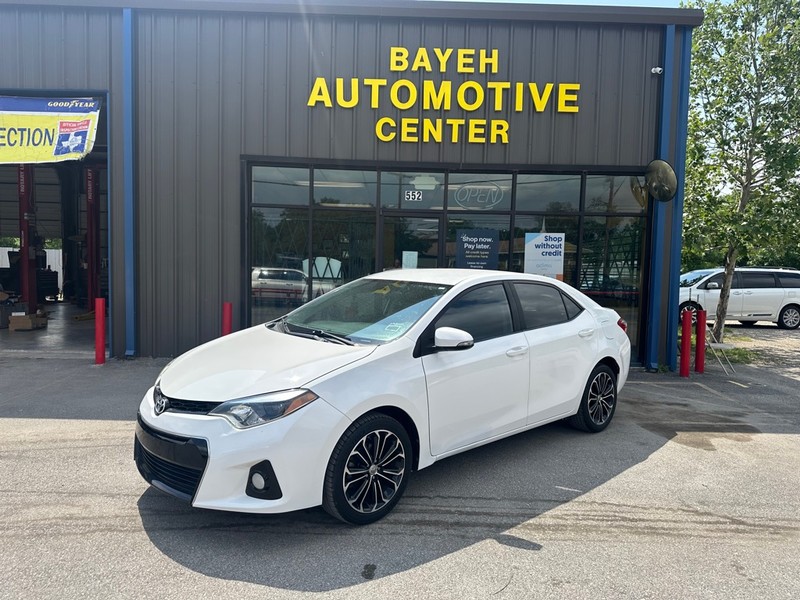 Toyota Corolla Vehicle Full-screen Gallery Image 01