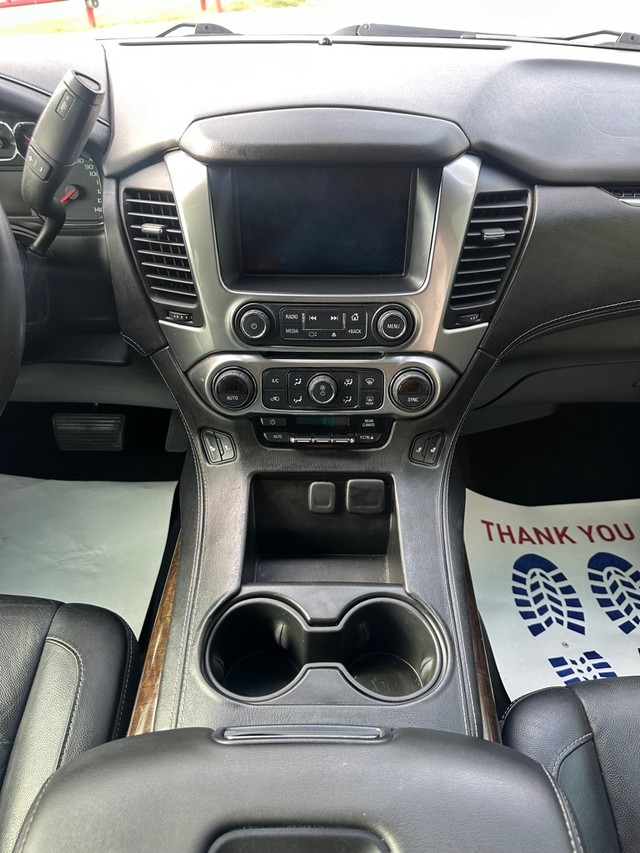 Chevrolet Tahoe Vehicle Full-screen Gallery Image 13