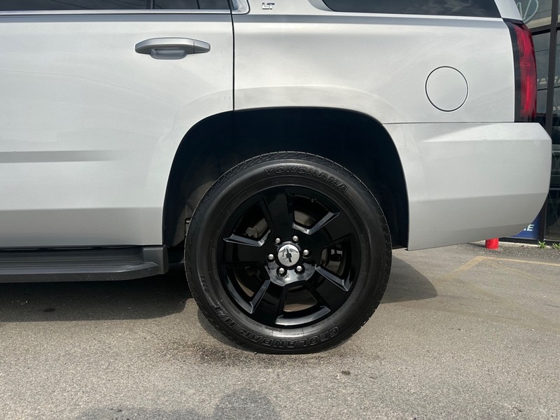 Chevrolet Tahoe Vehicle Full-screen Gallery Image 08